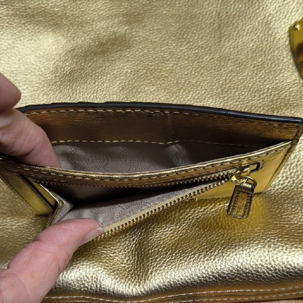 Michael Kors Gold Leather Shoulder Bag & Card Holder 😍 Shimmery 😍 - Picture 15 of 16